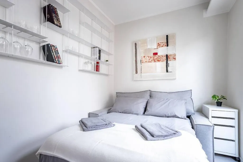 Ennio'S Nest - Private Terrace Apartment Milan Italy